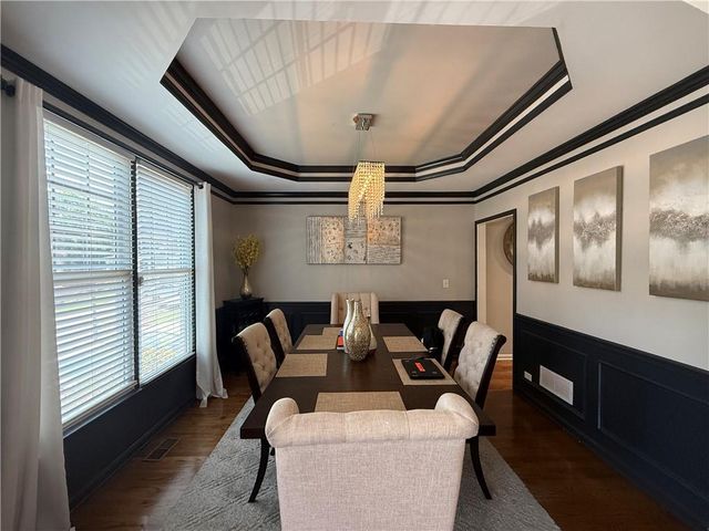 998 Poplar Mill Court, Buford, GA 30518