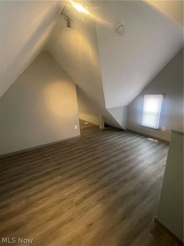 12007 Beulah Avenue up, Cleveland, OH 44106