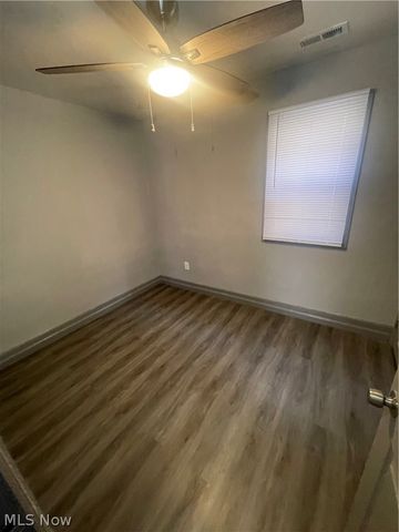 12007 Beulah Avenue up, Cleveland, OH 44106