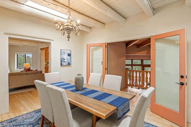 1300 Lejano Lane, Santa Fe, NM 87501