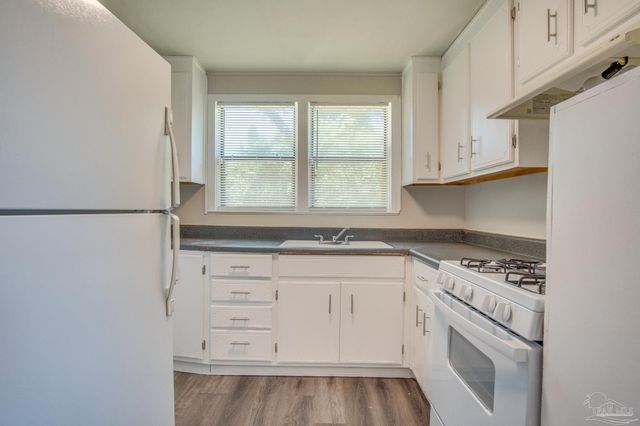 1016 W Maxwell St, Pensacola, FL 32501