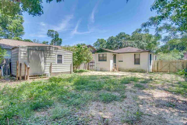 1016 W Maxwell St, Pensacola, FL 32501
