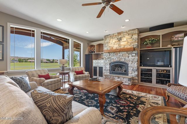 7231 Silver King Drive, Sparks, NV 89436