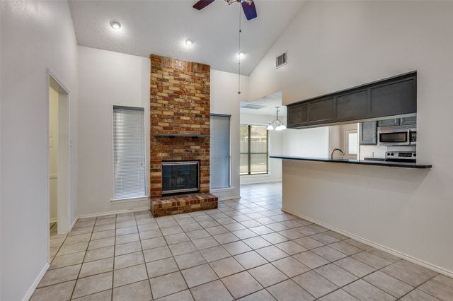 6913 Sierra Drive, North Richland Hills, TX 76180