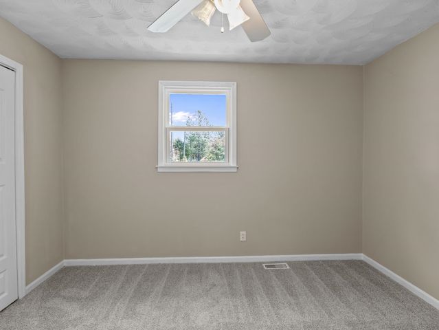 941 Rainbow Lake Road, Inman, SC 29349