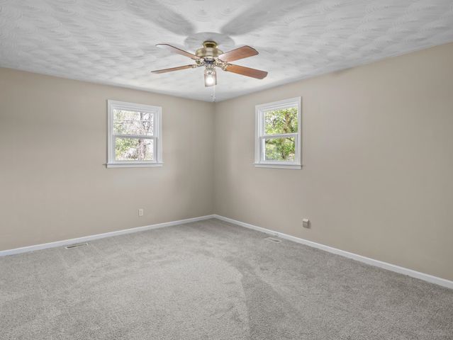 941 Rainbow Lake Road, Inman, SC 29349