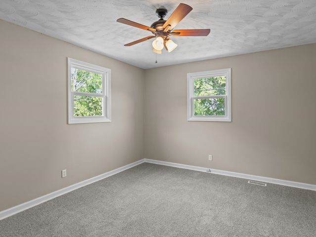 941 Rainbow Lake Road, Inman, SC 29349