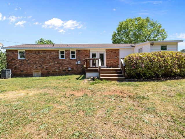 941 Rainbow Lake Road, Inman, SC 29349