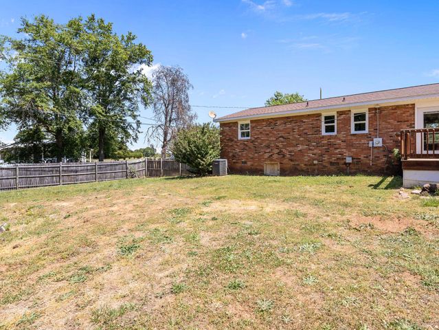 941 Rainbow Lake Road, Inman, SC 29349