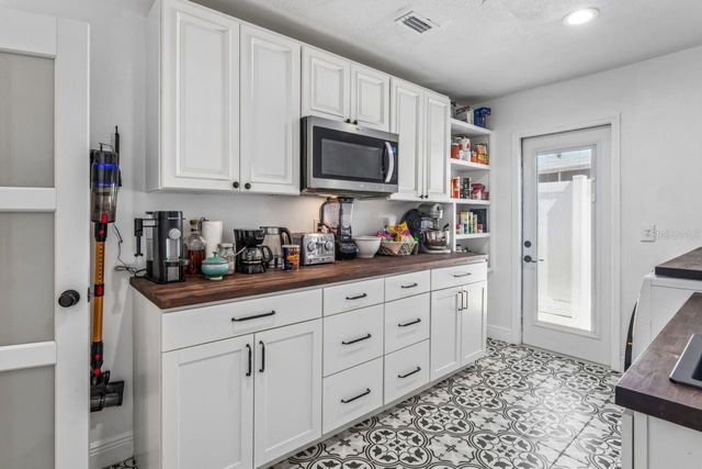 4903 BLUE HERON DRIVE, New Port Richey, FL 34652