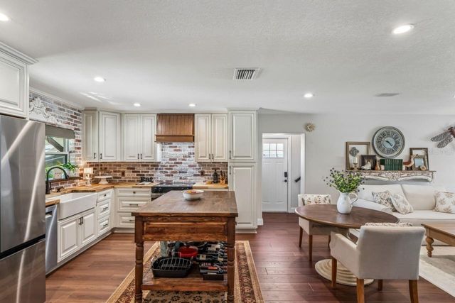 4903 BLUE HERON DRIVE, New Port Richey, FL 34652