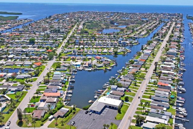 4903 BLUE HERON DRIVE, New Port Richey, FL 34652