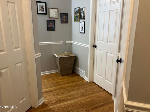 34 Saratoga Drive, Glenville, NY 12302