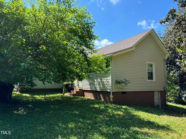 1200 Carolina Street, Graham, NC 27253
