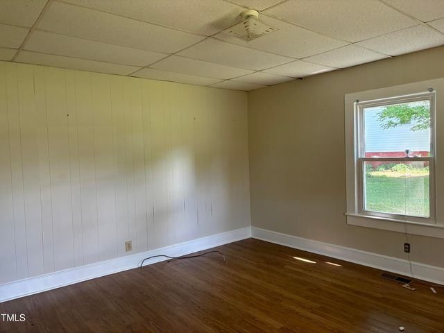 1200 Carolina Street, Graham, NC 27253