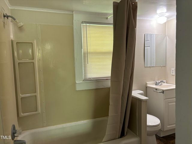 1200 Carolina Street, Graham, NC 27253