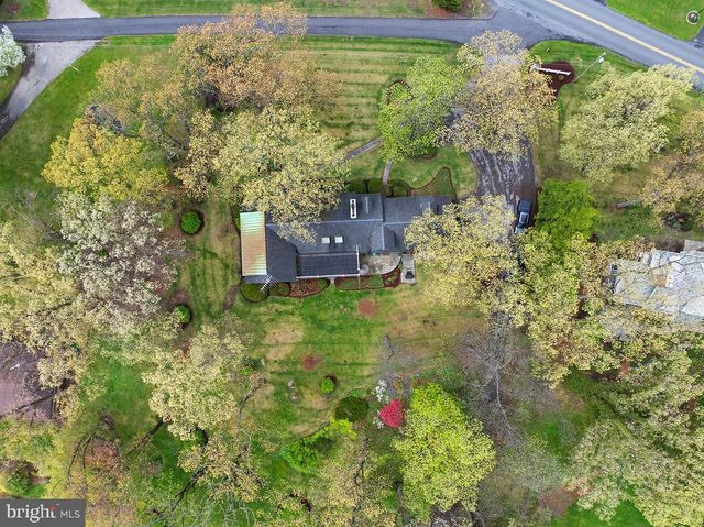 30 LONGVIEW DR, Gettysburg, PA 17325