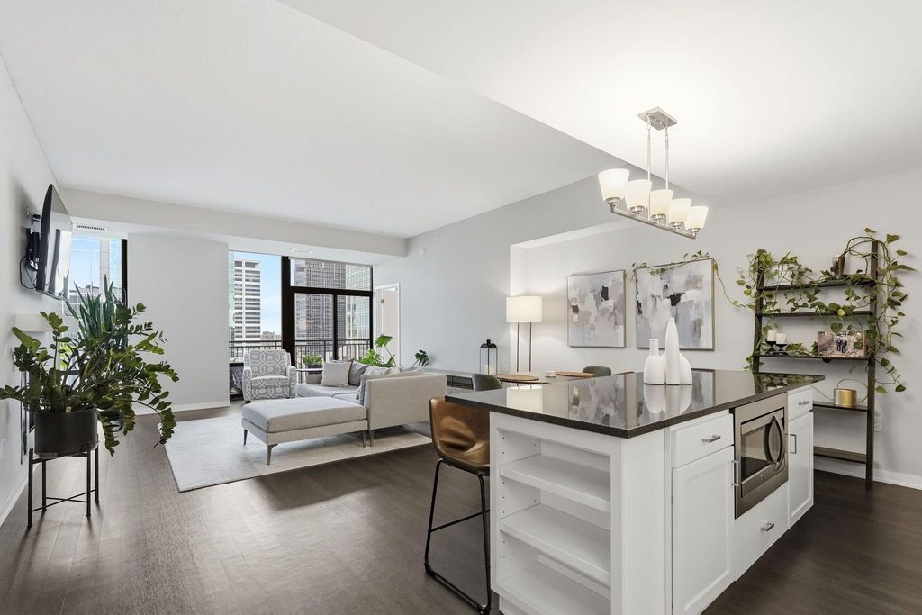465 Nicollet Mall 2506, Minneapolis, MN 55401