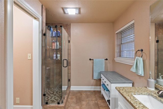 3742 W Barber, Robstown, TX 78380