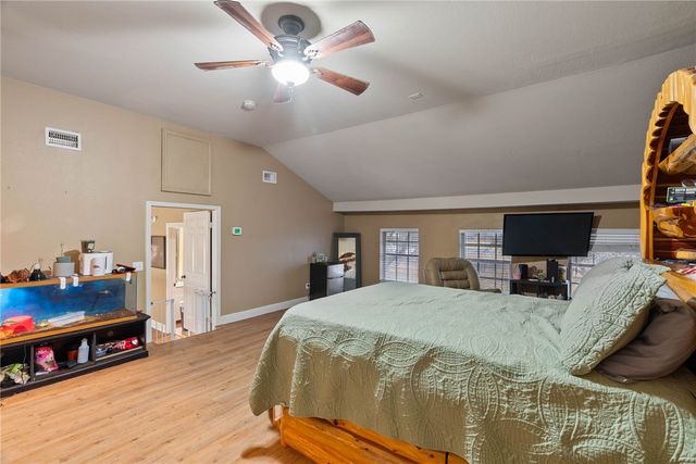 3742 W Barber, Robstown, TX 78380