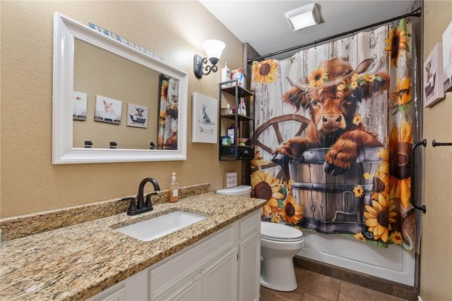 3742 W Barber, Robstown, TX 78380