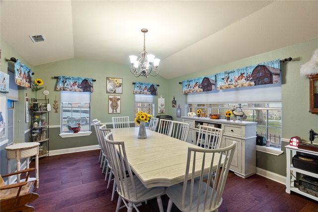 3742 W Barber, Robstown, TX 78380