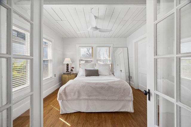 601 W 17th Street, Houston, TX 77008