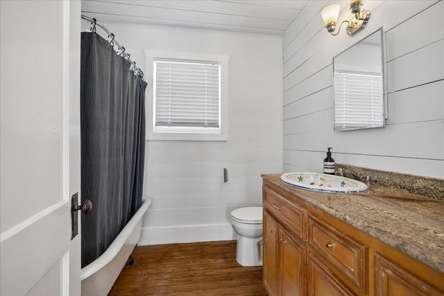 601 W 17th Street, Houston, TX 77008