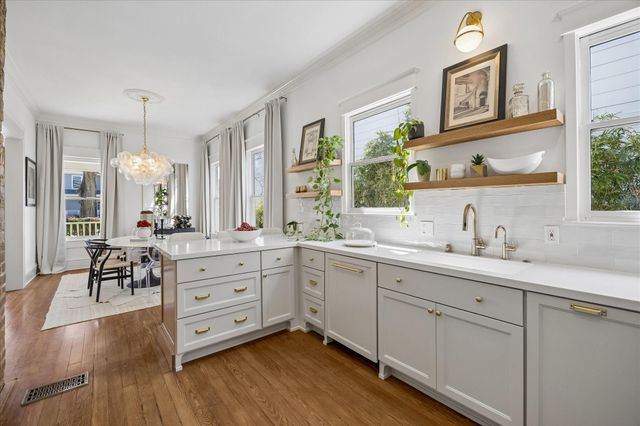 601 W 17th Street, Houston, TX 77008