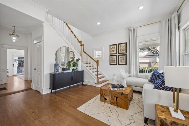 601 W 17th Street, Houston, TX 77008