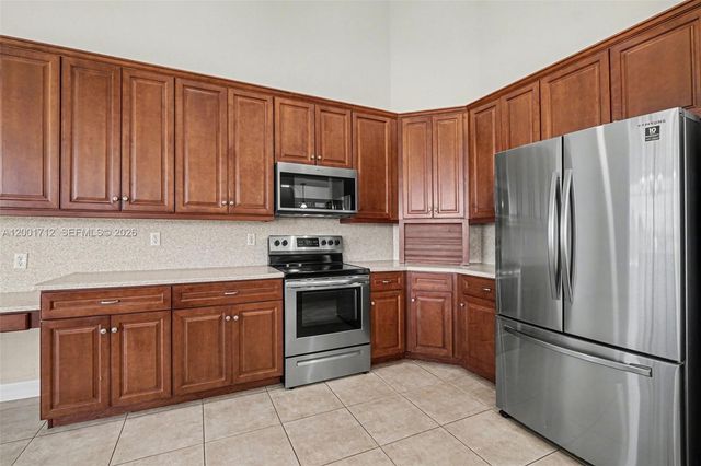 4214 Gulfstream Parkway, Cape Coral, FL 33993