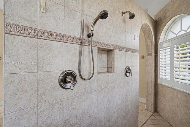 4214 Gulfstream Parkway, Cape Coral, FL 33993