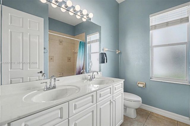 4214 Gulfstream Parkway, Cape Coral, FL 33993