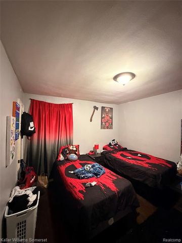 13554 Grandmont Avenue, Detroit, MI 48227