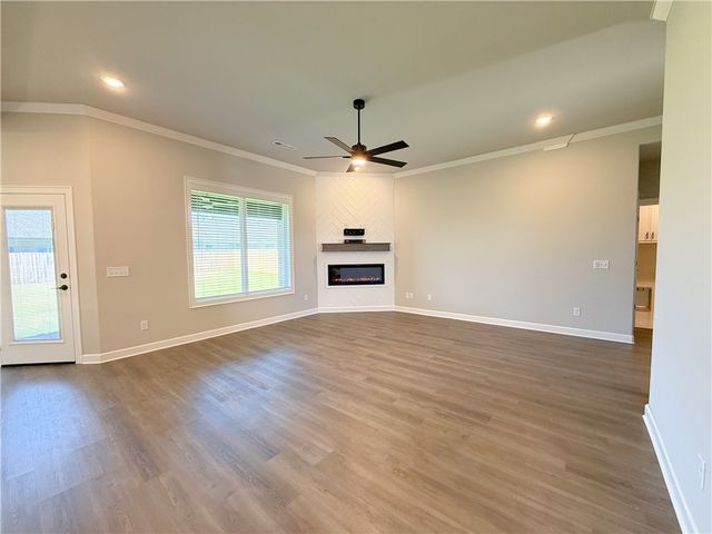 1808 Edwards Street, Pea Ridge, AR 72751