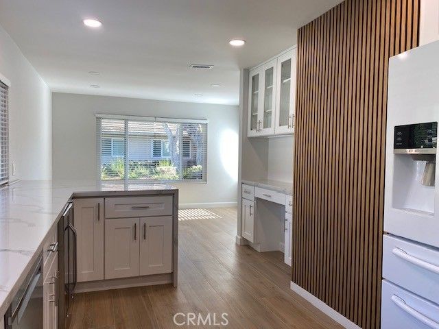 1 Cherry S, Irvine, CA 92612