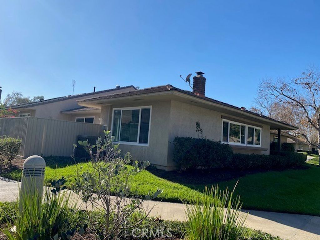 1 Cherry S, Irvine, CA 92612