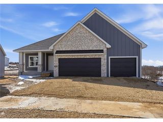 19966 Hiawatha Ct, Lakeville, MN 55044