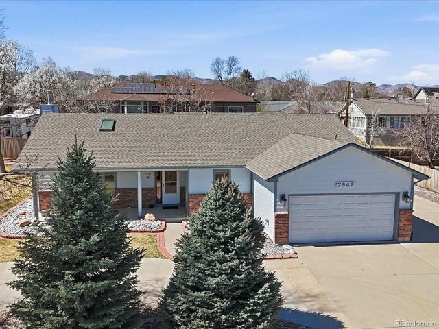 7947 S Dover St, Littleton, CO 80128