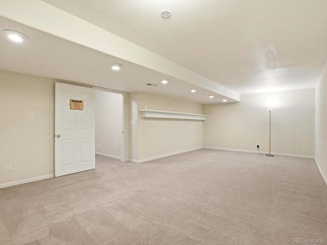 7947 S Dover St, Littleton, CO 80128