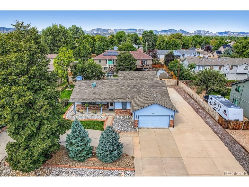 7947 S Dover St, Littleton, CO 80128