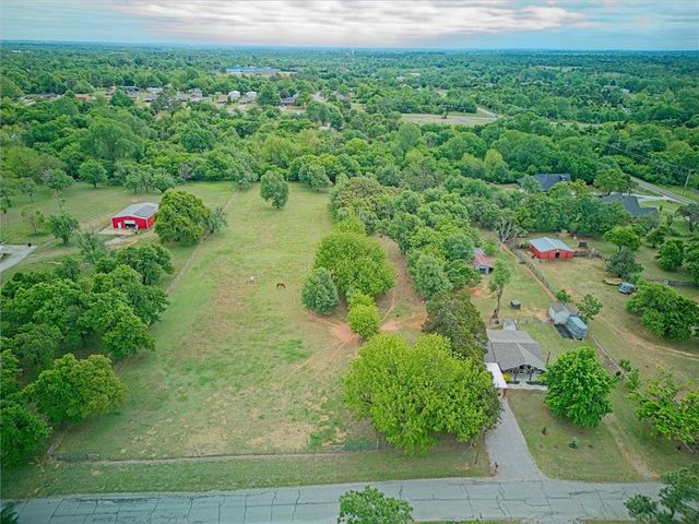 1116 N Timber Road, Oklahoma City, OK 73130