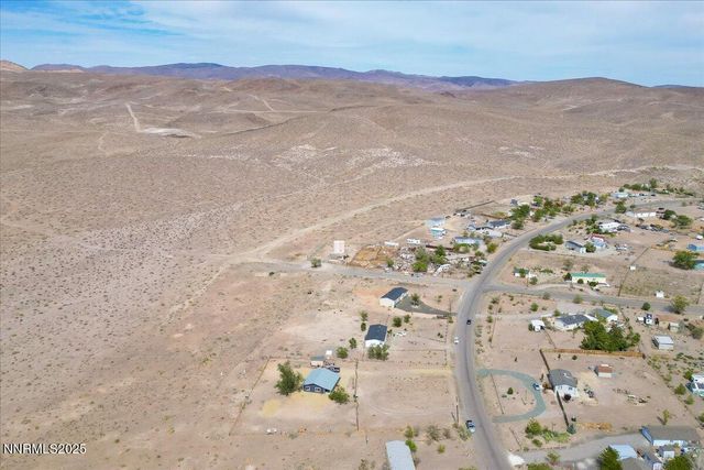 4895 Cheyenne Trail, Stagecoach, NV 89429