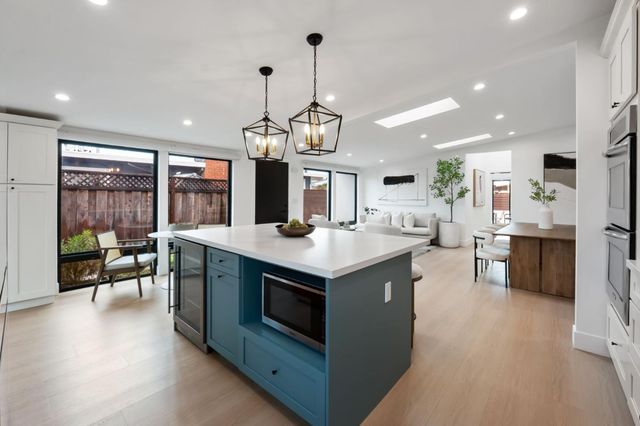 1736 Hamlet Street, San Mateo, CA 94403