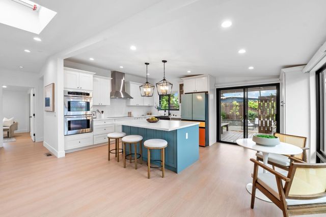 1736 Hamlet Street, San Mateo, CA 94403