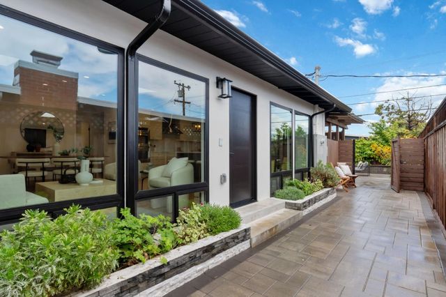 1736 Hamlet Street, San Mateo, CA 94403