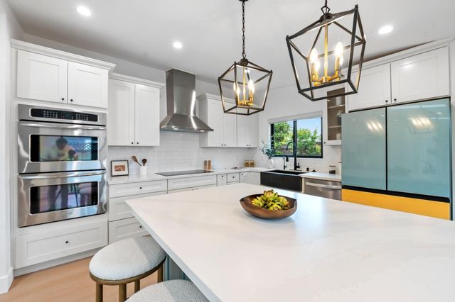 1736 Hamlet Street, San Mateo, CA 94403