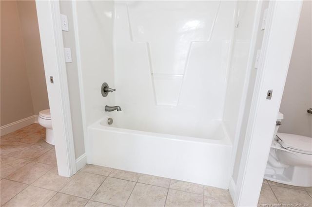 320 Glenburney Drive 104, Fayetteville, NC 28303