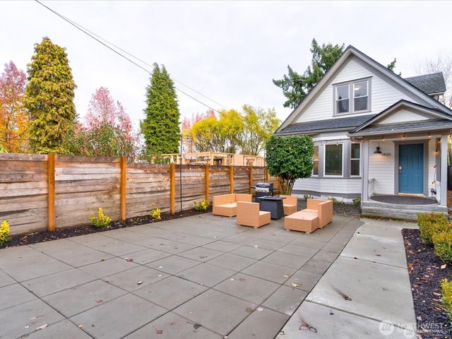 1626 39th Avenue E, Seattle, WA 98112