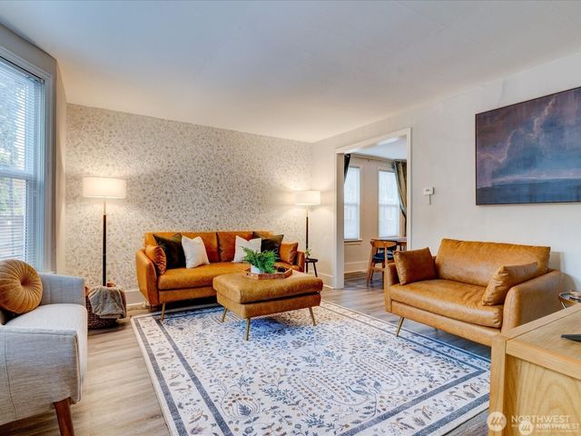 1626 39th Avenue E, Seattle, WA 98112